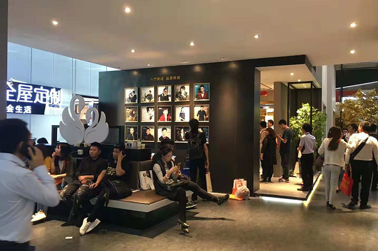 2018廣州家居門窗展-詩(shī)尼曼